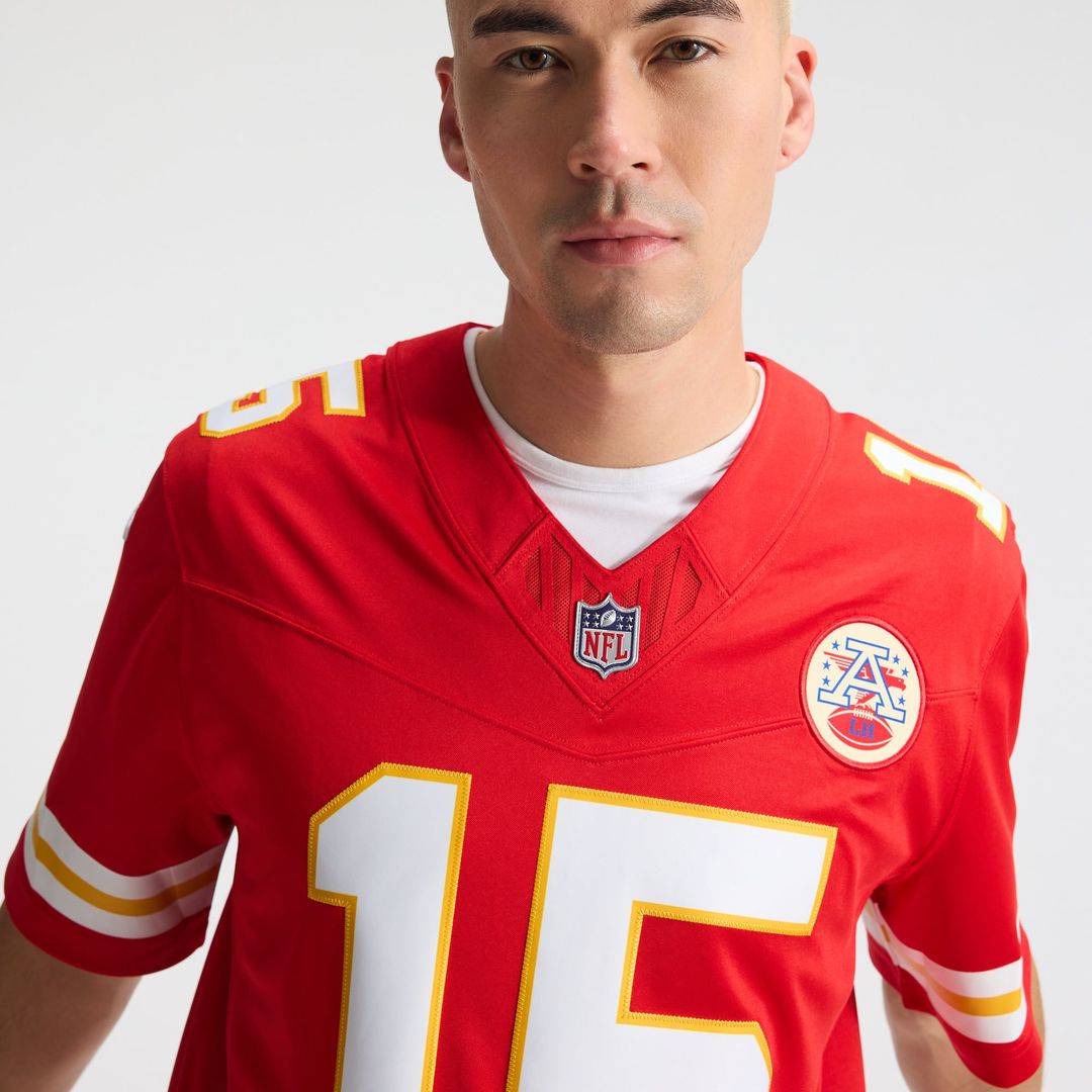 Patrick Mahomes Kansas City Chiefs Team Vapor F.U.S.E. Stitched Limited Jersey - Red