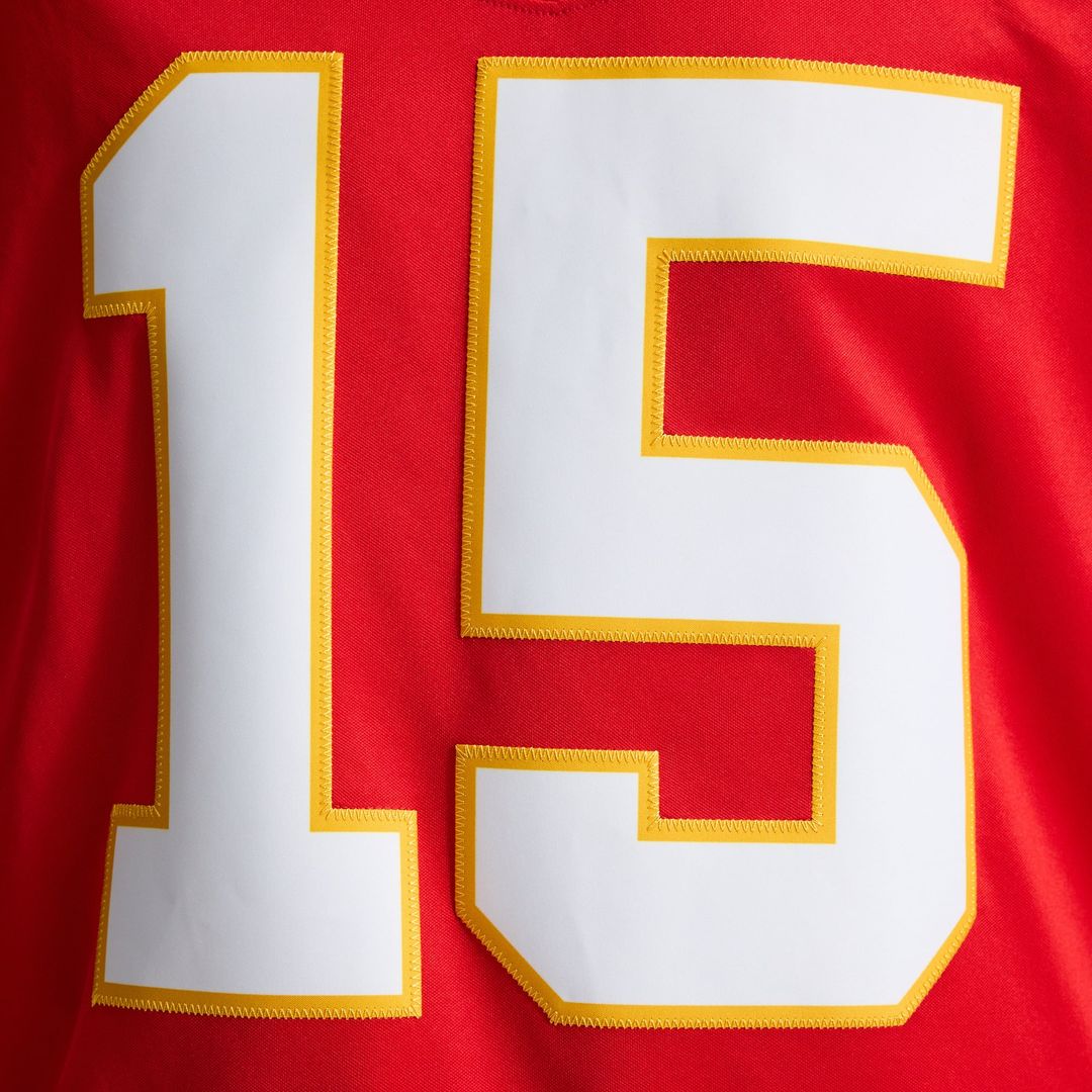 Patrick Mahomes Kansas City Chiefs Vapor F.U.S.E. Stitched Limited Jersey - White